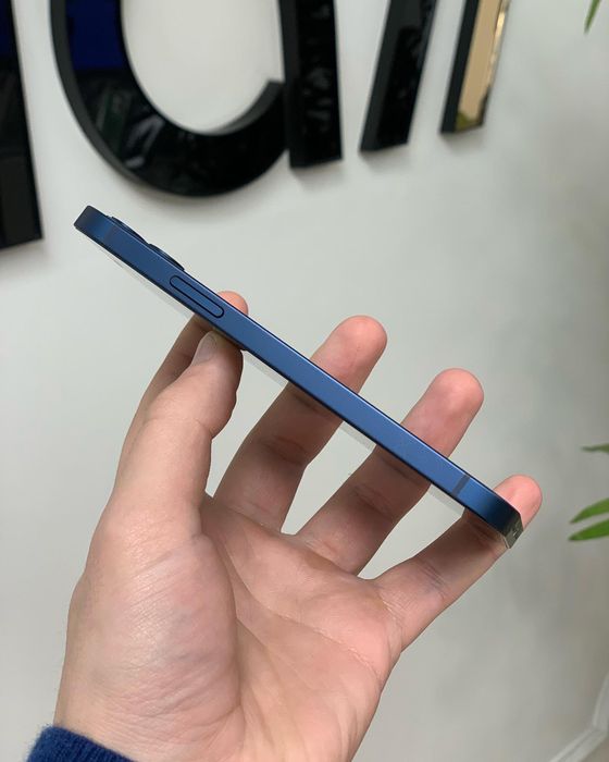 Iphone 12 ideal srochna sotiladi!