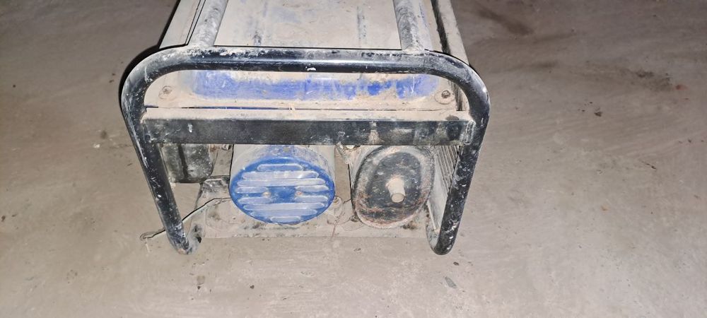 Движок сотилади.