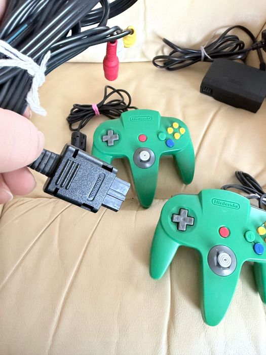 Nintendo N64 в кутия