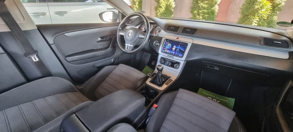 Vând Passat CC 2011