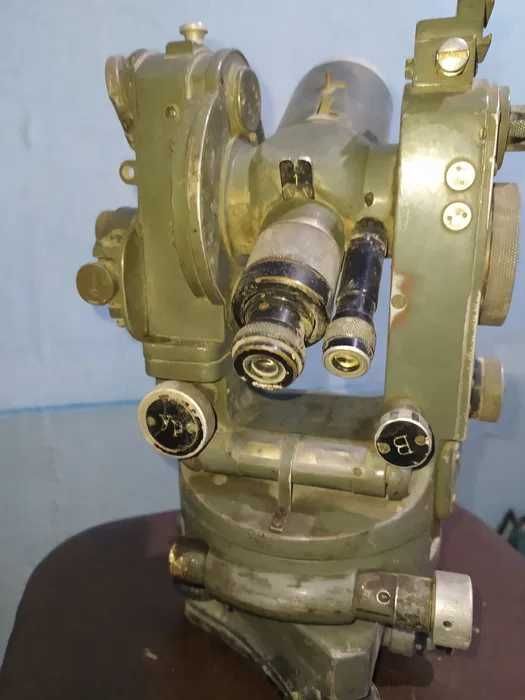 Теодолит — измерительный прибор.