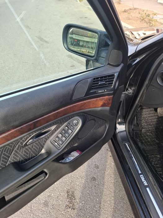 Se vinde BMW 525  d an 2003