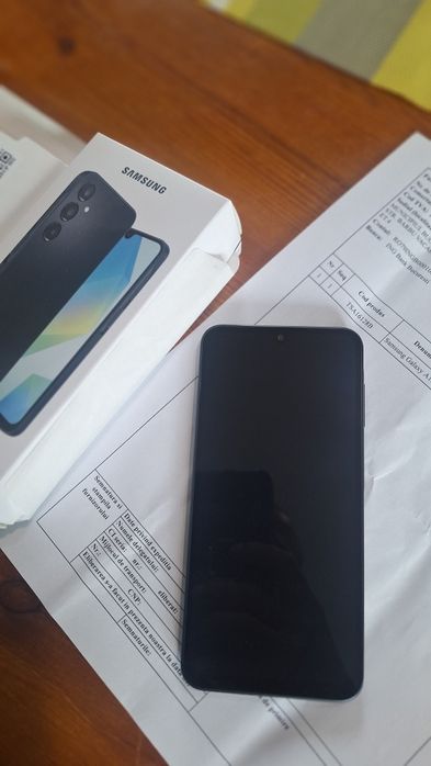 Samsung     A 16