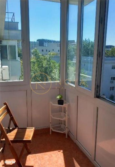 Vanzare apartament cu 2 camere Baneasa scoala 7