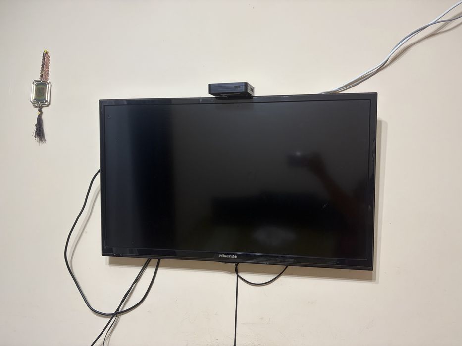 Продам телевизор hisense