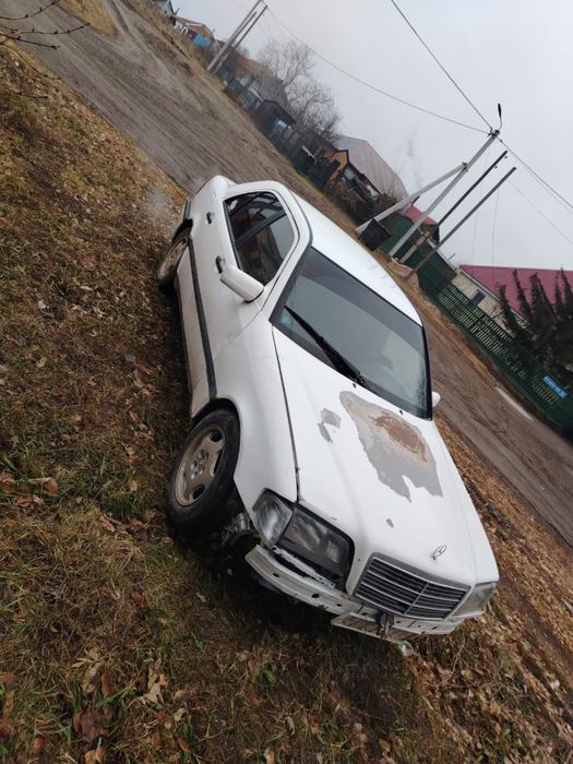 Мерседес в разбор