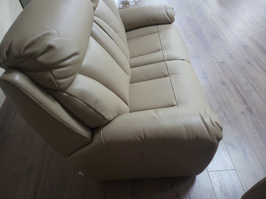 Американски бежов кожен комплект тройка и двойка La-z-boy - "Tulsa"