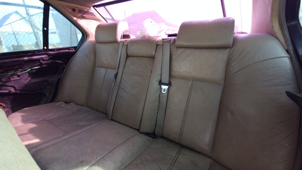 Продам срочно BMW e38