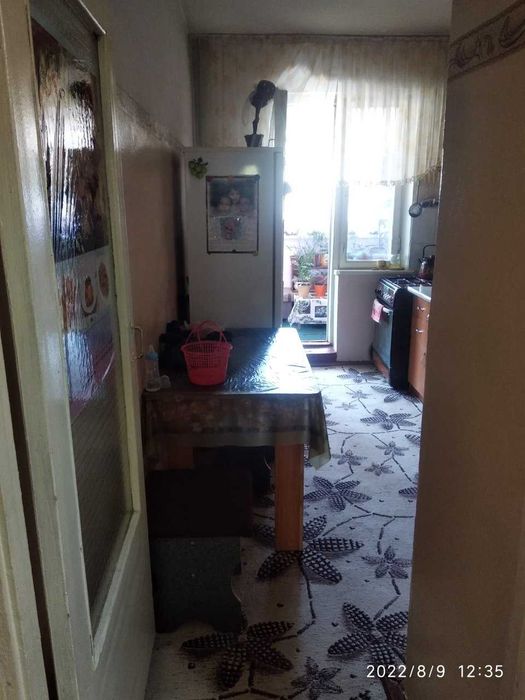 Продаётся 4 -комнатная квартира со свежим ремонтом в районе обл.газа