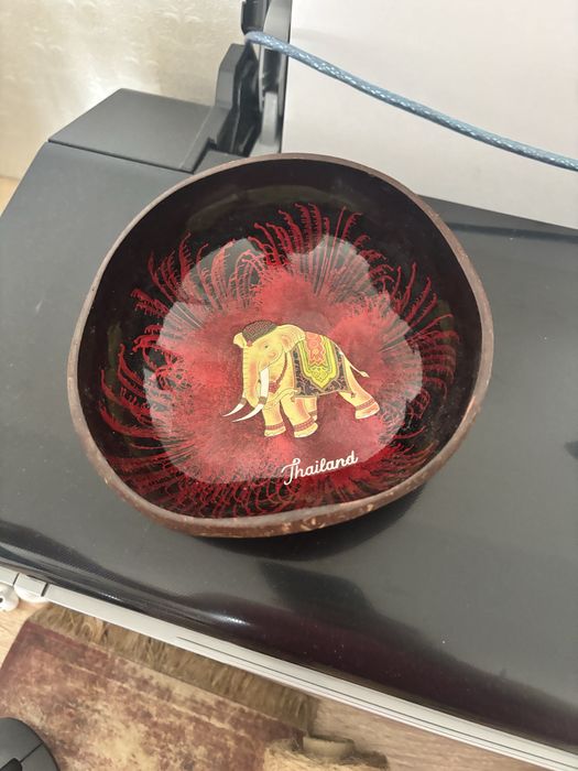 Памятная посуда из Тайланда