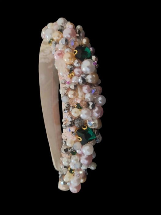 Realizez accesorii Handmade pe comandă.