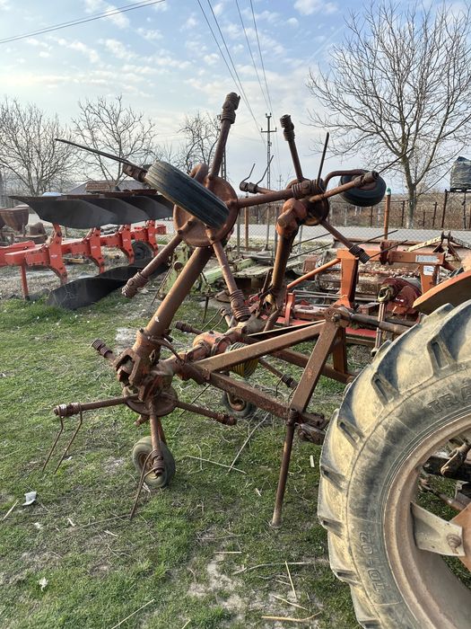 Greblă pentru întors fânul