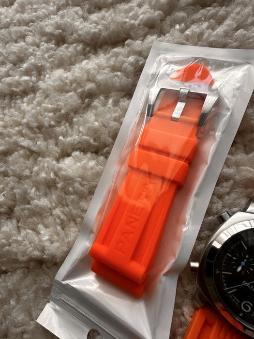 Curea Panerai  din silicon portocaliu 24 mm