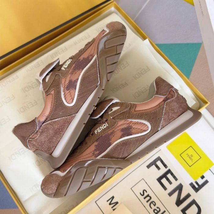FF Match Runner "Beige Pink"