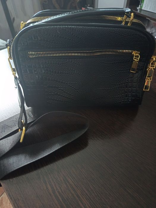Продам женскую сумку