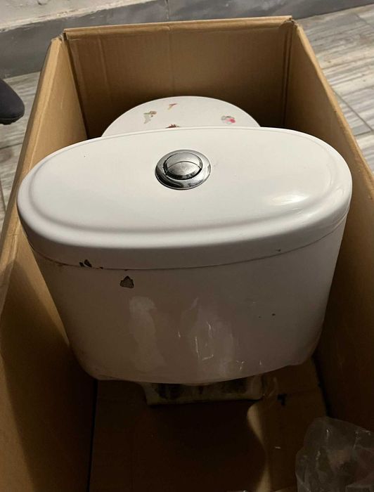 Детска тоалетна чиния моноблок