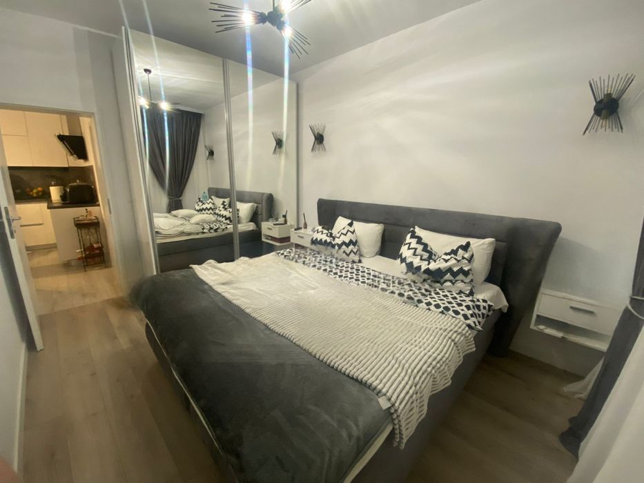 Apartament modern 2 camere | Mobilat complet | Parcare inclusă | Lângă Iulius Mall