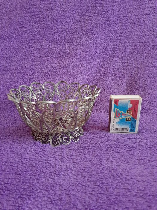 Продам ажурную вазочку!