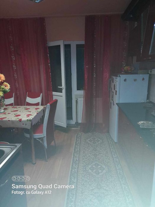 Apartament 2 camera bucătarie ai terasa  în petila