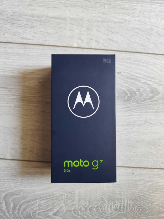 Телефон Motorola g71