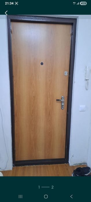 Продам двери входные