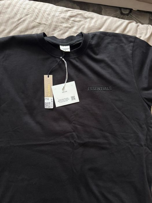 Tricou essentials