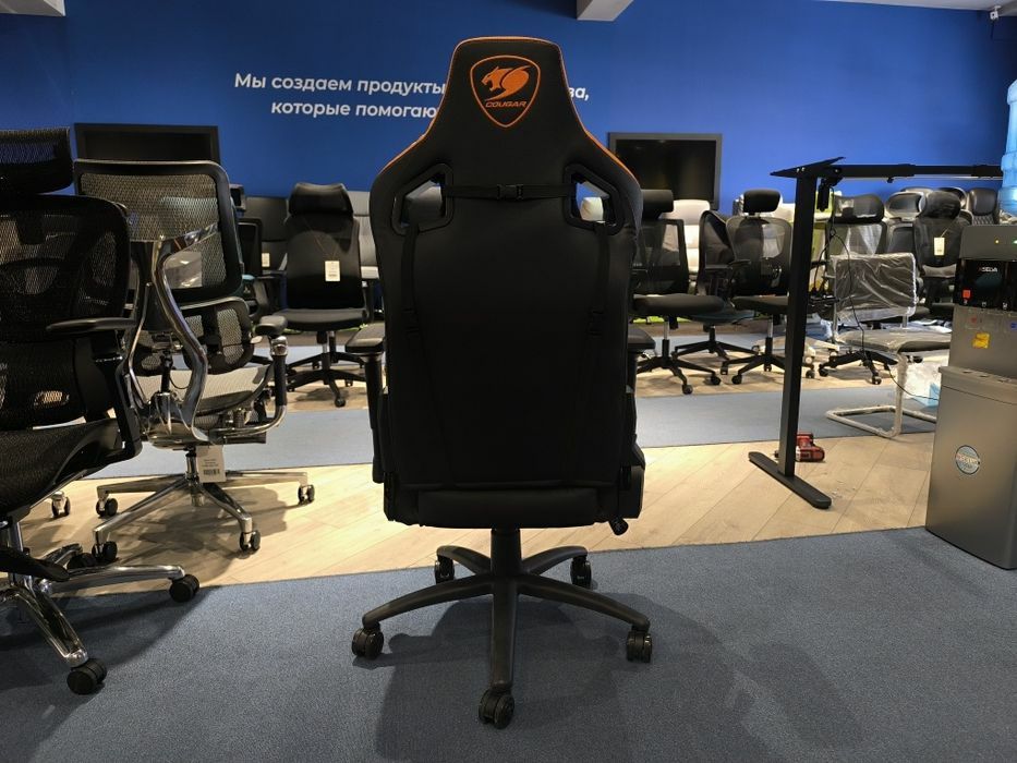 Геймерское кресло модель Cougar Armor S 4D, Спортивные кресло Cougar