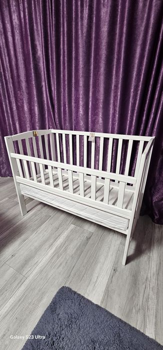 Pat lemn masiv fag bebelusi+saltea din cocos integrala 12cm  ,camera