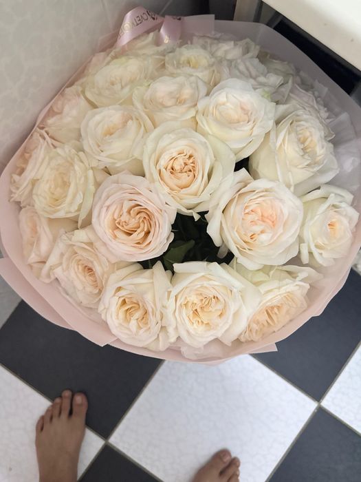 Букет, гүл сатылады Пионовидные розы