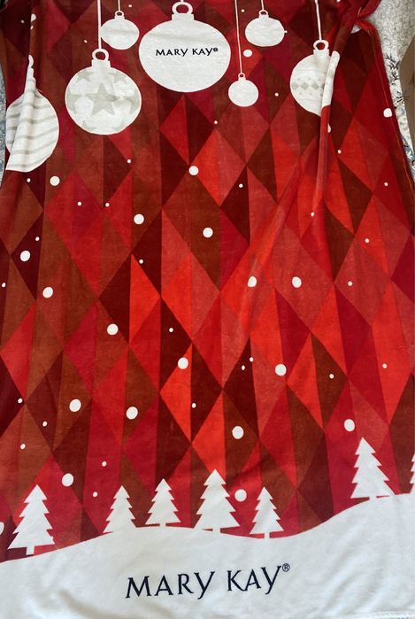 Продам плед с логотипом Мэри кей