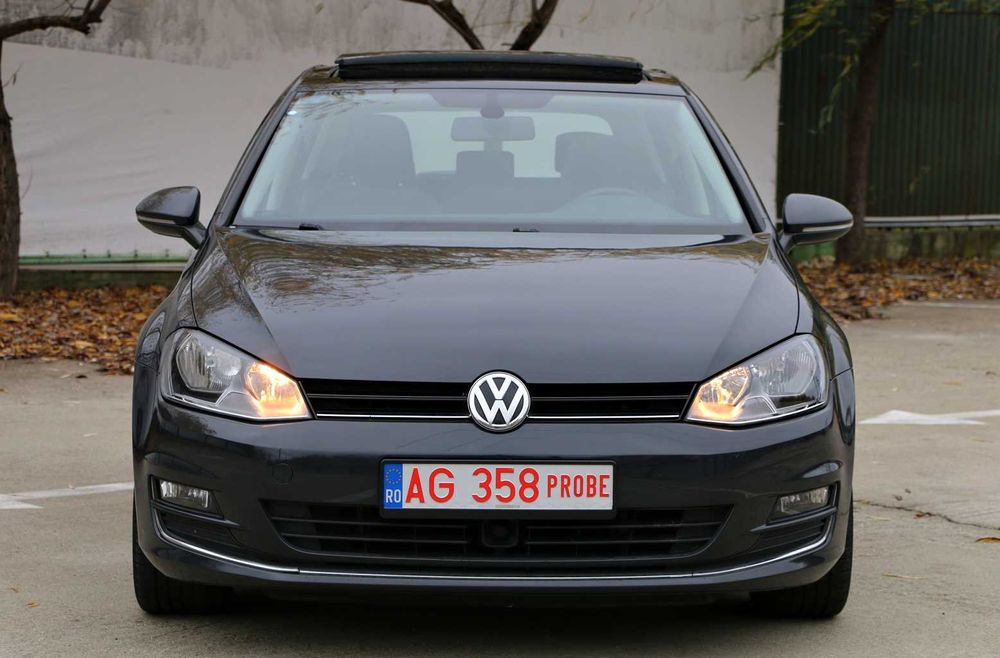 Vw Golf 7 - Diesel - Euro 5 - Trapa panoramica - Distronic - Import