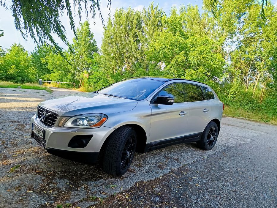 Volvo XC60 d4AWD. Variante cu ceva mai nou