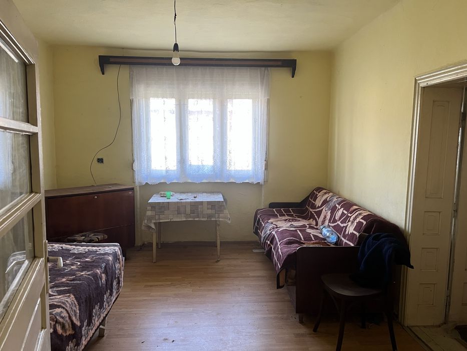 case la tara + teren de 13.000 mp