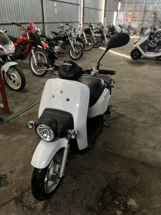 Мопед Honda BENLY 4t 2018