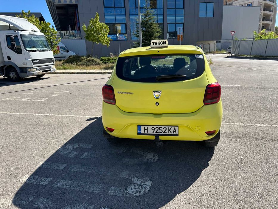 Dacia Sandero 1.0 TAXI - 10.2017г. 190хил.км.