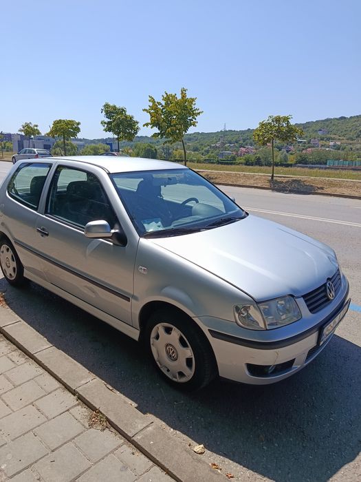Volkswagen Polo 6N-benzina, 1.4(44kw),rulaj 90.000 km, uși 2+1 ,euro 4, manuala, volan pe stanga,