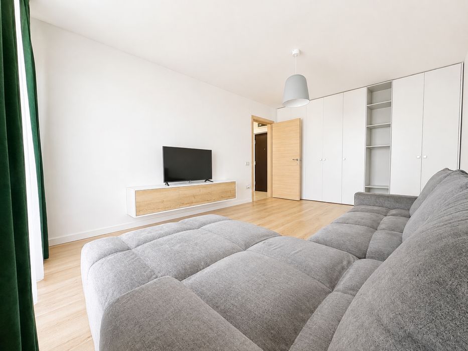 De inchiriat aparatent 2 camere proaspat renovat bloc nou Prima nufaru cu loc de parcare