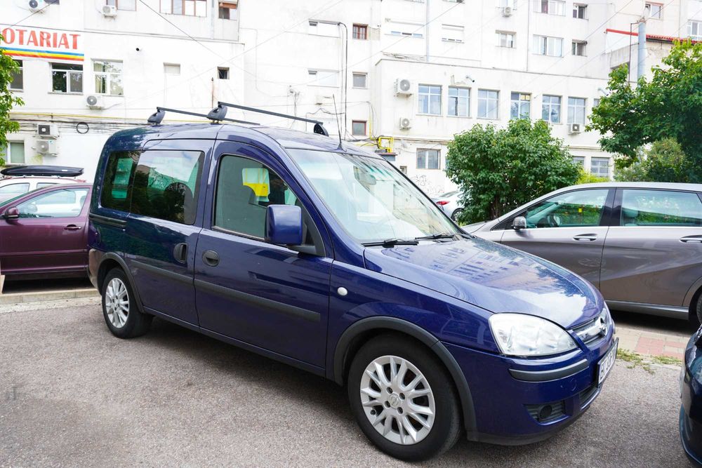 Opel Combo 2012 1.3CDTI AC