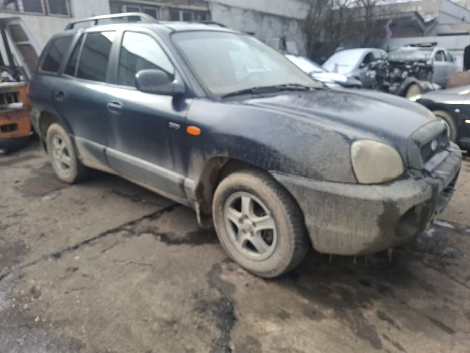 Dezmembrez hyundai santa fe 2.0 crdi an 2005