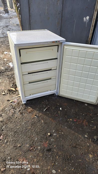 Продаётся морозильник