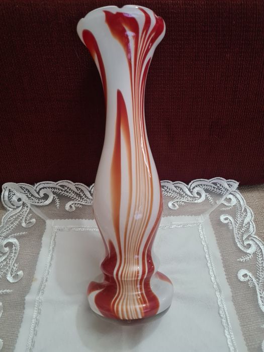 Ваза для цветов.