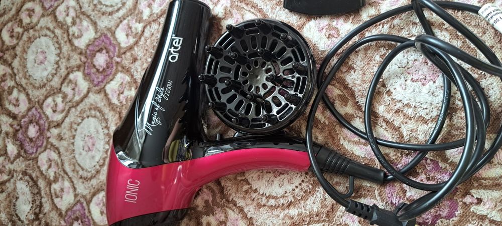 Фен артель art hd 20-90 ионик, две насадки , холодный горячий воздух