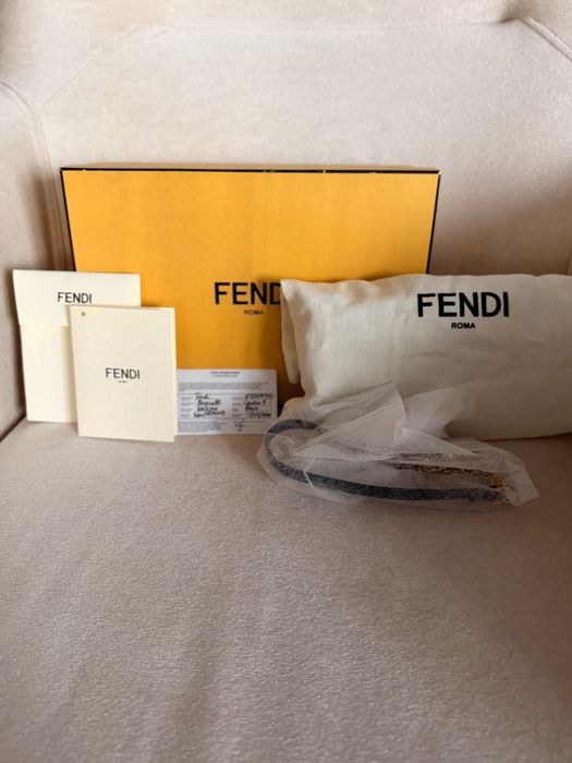 Чанта Fendi оригинална