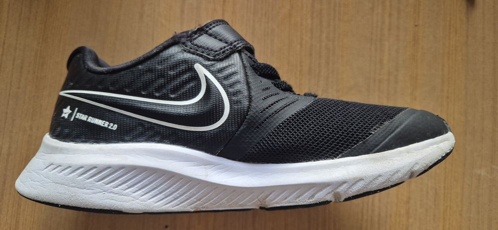 Nike маратонки модел Star runner 2.0