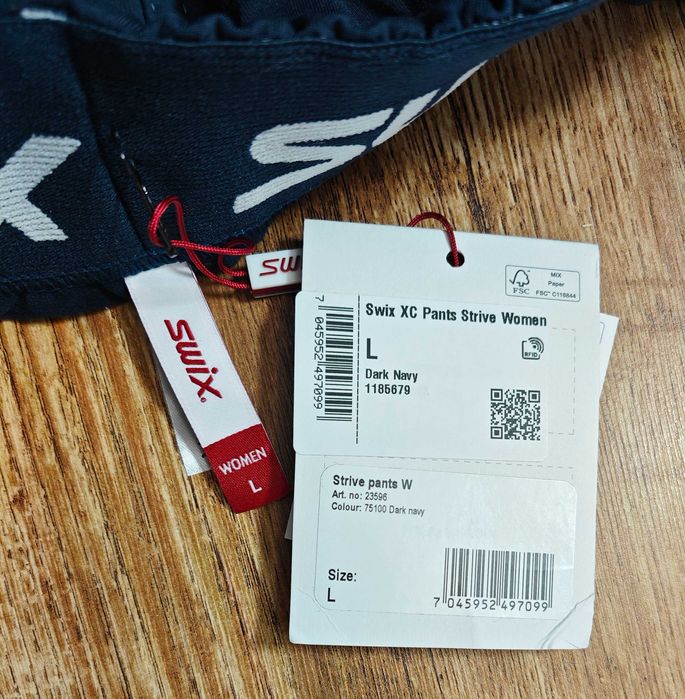 SWIX Оригинално дамско долнище размер L  НОВО