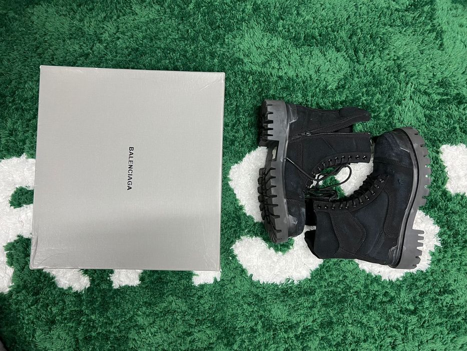 Balenciaga Strike Boots purtati cu cutie size 43