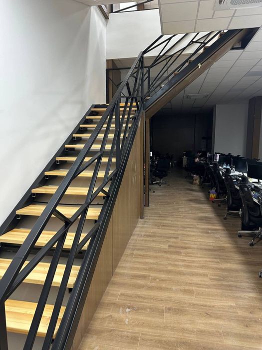 Продаётся Евро Офис 244кв.м ул.Амир Темур ор.ЖК Казакстан Юнусабадский