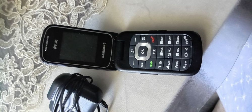 Samsung, телефон б/у