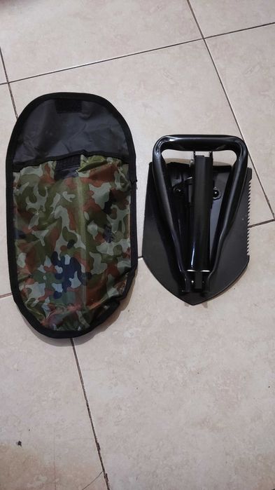 Мултифункционален военен шанцов инструмент