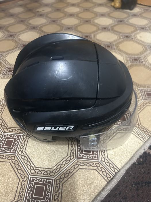 Продам шлем BAUER